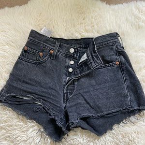 Levi’s 501 jean shorts